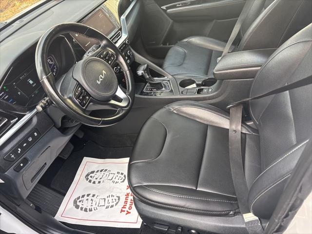 2022 Kia Niro Touring SE