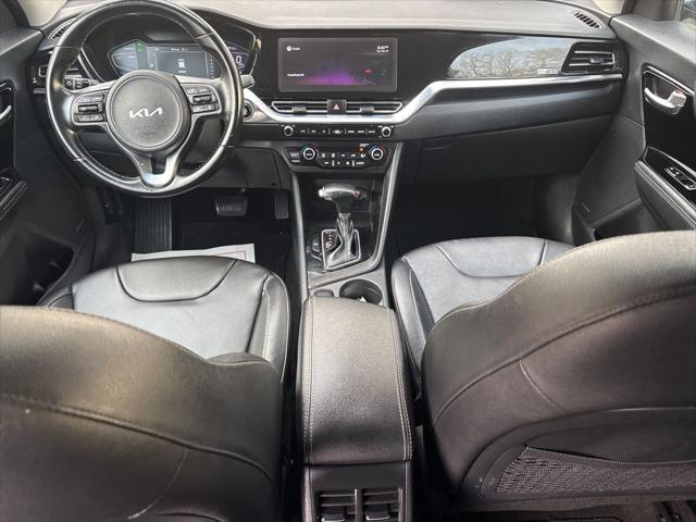 2022 Kia Niro Touring SE