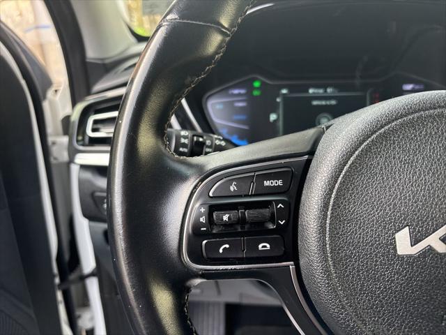 2022 Kia Niro Touring SE