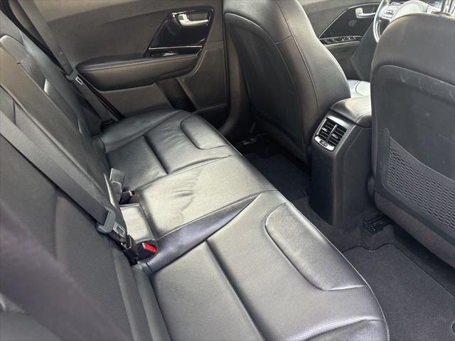 2022 Kia Niro Touring SE