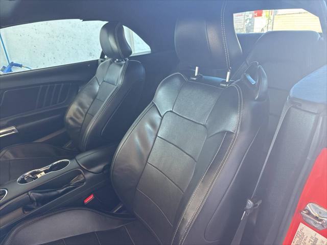 2015 Ford Mustang EcoBoost Premium