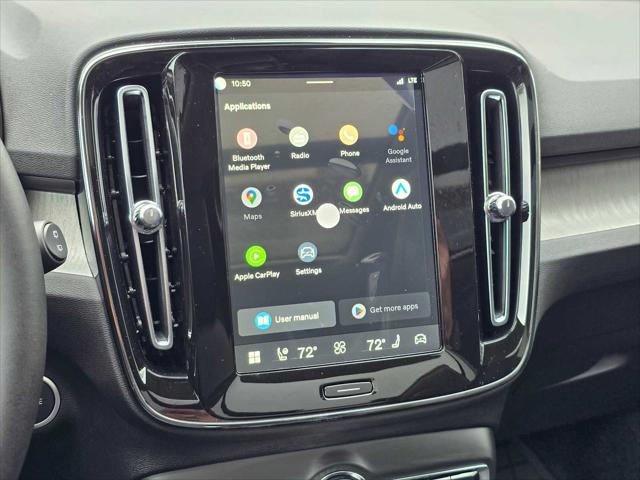 2026 Volvo XC40 Plus, B5 AWD Gas (mild hybrid), Dark