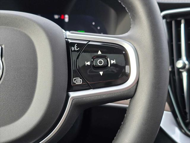 2026 Volvo XC90 Plug-In Hybrid Plus, T8 AWD, Electric/Gasoline, Bright, 7 Seats