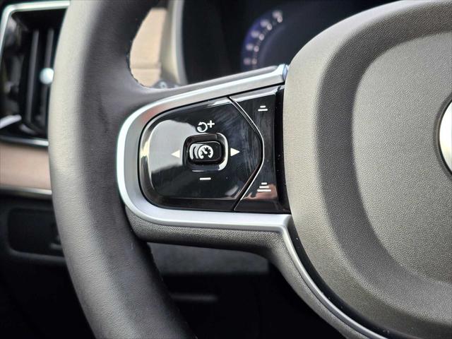 2026 Volvo XC90 Plug-In Hybrid Plus, T8 AWD, Electric/Gasoline, Bright, 7 Seats