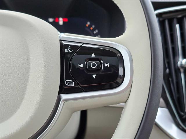 2026 Volvo XC90 Plug-In Hybrid Ultra, T8 AWD, Electric/Gasoline, Bright, 7 Seats