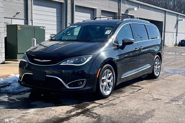 Used 2017 Chrysler Pacifica For Sale in Olive Branch, MS