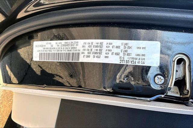 Used 2017 Chrysler Pacifica For Sale in Olive Branch, MS