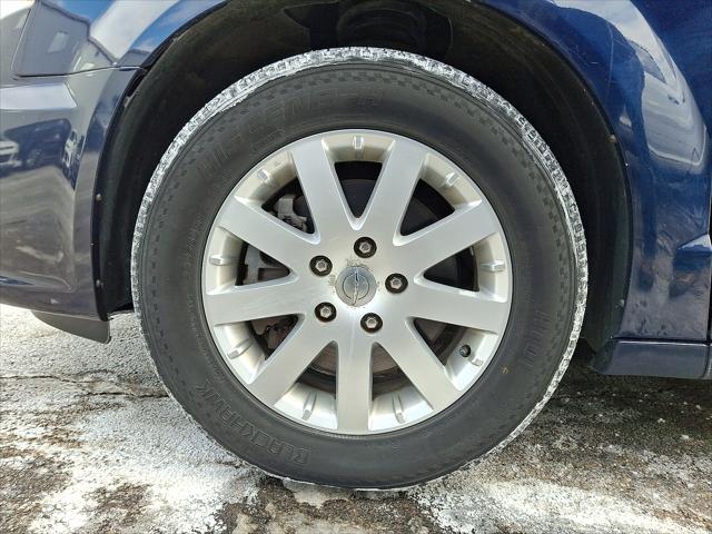 2012 Chrysler Town & Country Touring-L