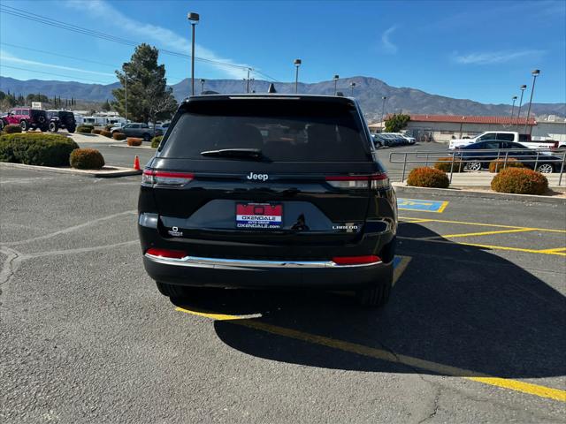 2025 Jeep Grand Cherokee Laredo 4x2