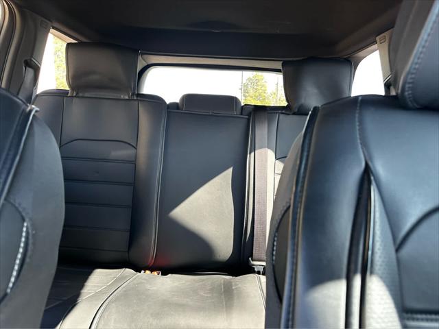 2025 Jeep Grand Cherokee Laredo 4x2