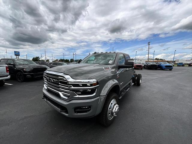2026 RAM 5500 Chassis RAM 5500 BIG HORN CHASSIS CREW CAB 4X4 60 CA