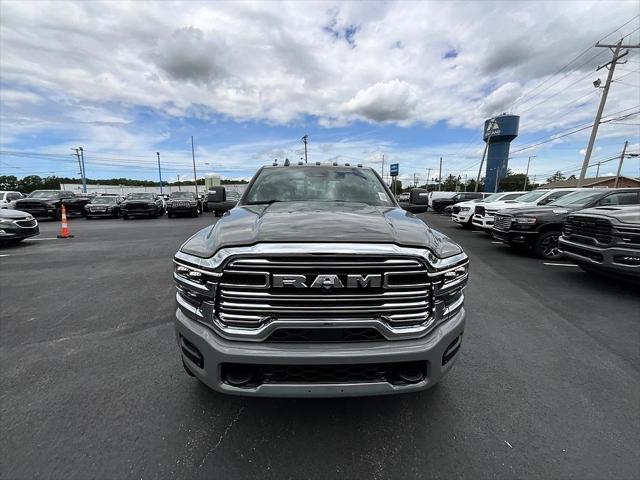 2026 RAM 5500 Chassis RAM 5500 BIG HORN CHASSIS CREW CAB 4X4 60 CA