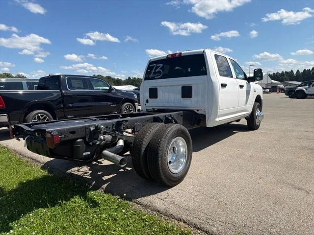 2026 RAM 3500 Chassis RAM 3500 TRADESMAN CREW CAB CHASSIS 4X4 60 CA 2026 RAM 3500 Chassis RAM 3500 TRADESMAN CREW CAB CHASSIS 4X4 60 CA