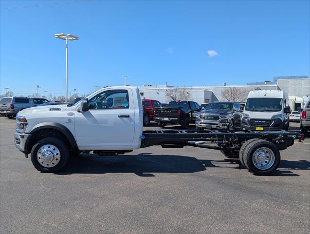 2026 RAM Ram 5500 Chassis Cab RAM 5500 TRADESMAN CHASSIS REGULAR CAB 4X4 108 CA