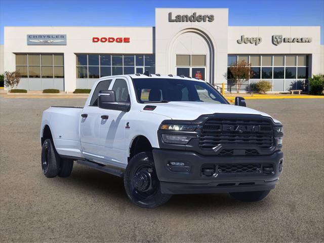 2026 RAM Ram 3500 RAM 3500 TRADESMAN CREW CAB 4X4 8 BOX
