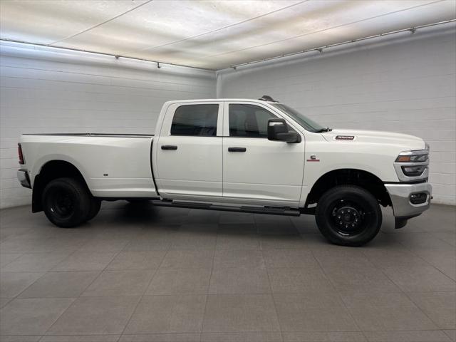 2026 RAM Ram 3500 RAM 3500 TRADESMAN CREW CAB 4X4 8 BOX 2026 RAM Ram 3500 RAM 3500 TRADESMAN CREW CAB 4X4 8 BOX