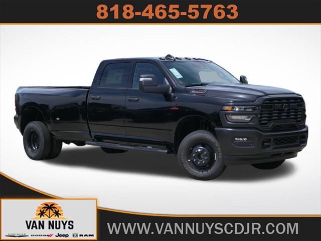 2026 RAM Ram 3500 RAM 3500 TRADESMAN CREW CAB 4X4 8 BOX