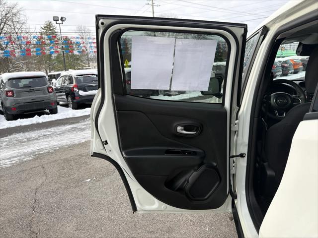 2023 Jeep Renegade Latitude 4x4