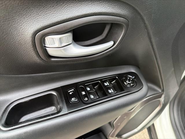 2023 Jeep Renegade Latitude 4x4