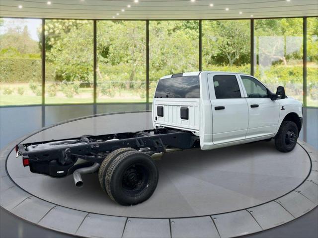 2026 Ram 3500 Tradesman/Big Horn