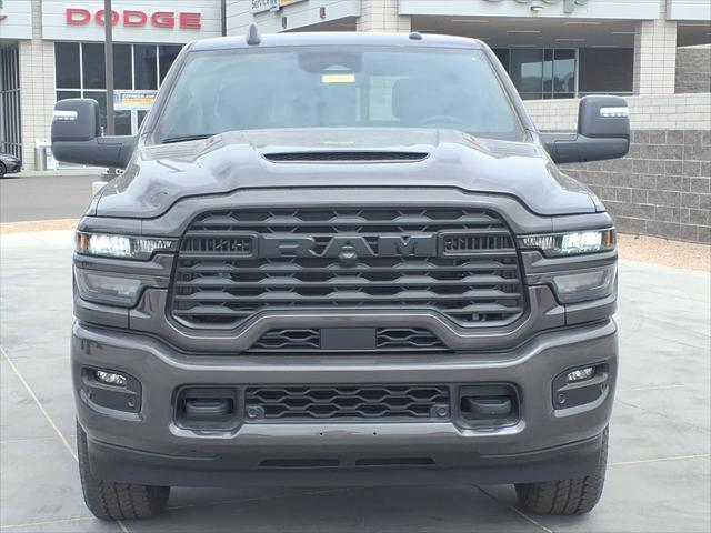 2026 RAM Ram 2500 RAM 2500 BLACK EXPRESS CREW CAB 4X4 64 BOX