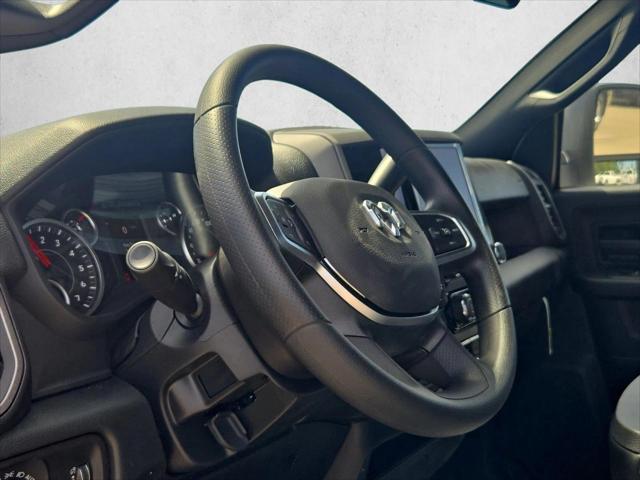 2026 RAM Ram 2500 RAM 2500 TRADESMAN CREW CAB 4X4 8 BOX