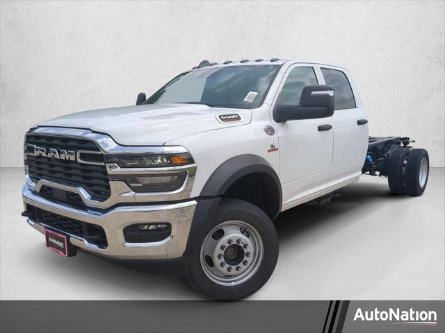 2026 RAM 5500 Chassis RAM 5500 TRADESMAN CHASSIS CREW CAB 4X4 84 CA