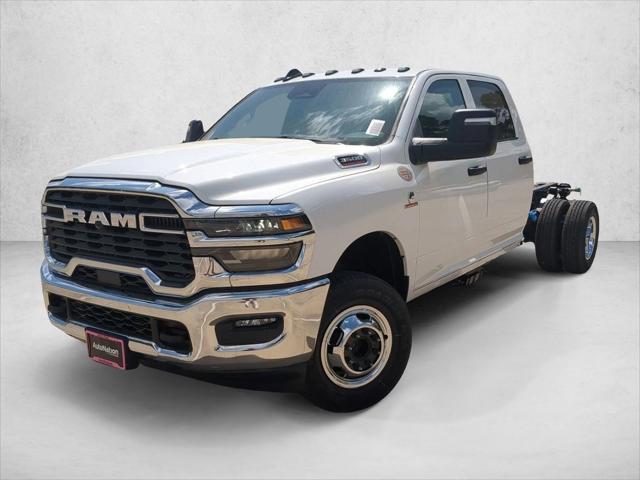 2026 RAM Ram 3500 Chassis Cab RAM 3500 TRADESMAN CREW CAB CHASSIS 4X4 60 CA