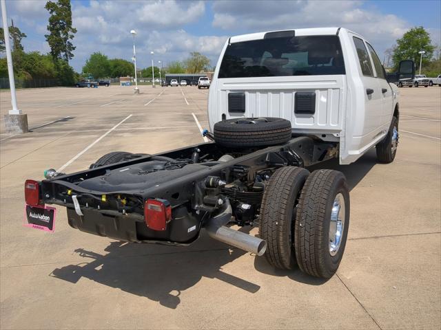 2026 RAM Ram 3500 Chassis Cab RAM 3500 TRADESMAN CREW CAB CHASSIS 4X4 60 CA
