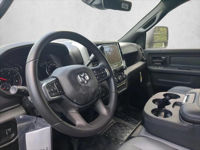 2026 RAM Ram 3500 Chassis Cab RAM 3500 TRADESMAN CREW CAB CHASSIS 4X4 60 CA