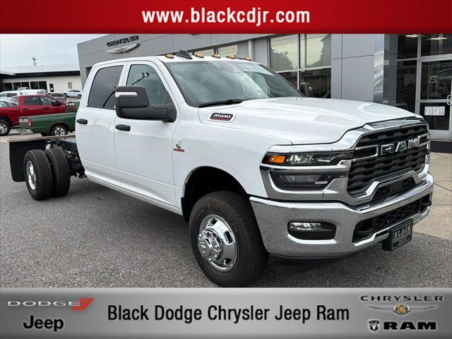 2026 RAM 3500 Chassis RAM 3500 TRADESMAN CREW CAB CHASSIS 4X4 60 CA
