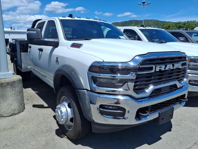 2026 RAM 5500 Chassis RAM 5500 TRADESMAN CHASSIS CREW CAB 4X4 60 CA 2026 RAM 5500 Chassis RAM 5500 TRADESMAN CHASSIS CREW CAB 4X4 60 CA