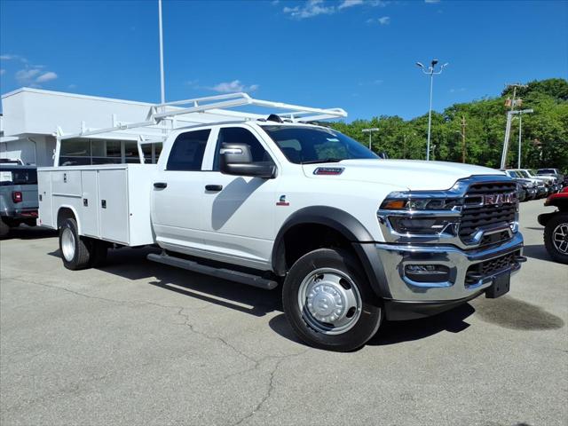2026 RAM Ram 5500 Chassis Cab RAM 5500 TRADESMAN CHASSIS CREW CAB 4X4 84 CA