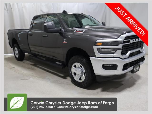 2026 RAM Ram 3500 RAM 3500 TRADESMAN CREW CAB 4X4 8 BOX