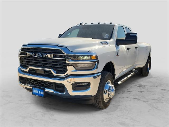 2026 RAM Ram 3500 RAM 3500 TRADESMAN CREW CAB 4X4 8 BOX
