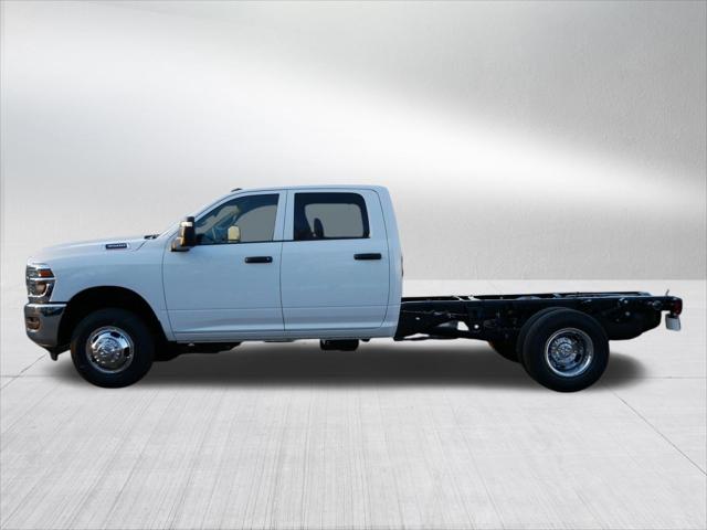 2026 RAM Ram 3500 Chassis Cab RAM 3500 TRADESMAN CREW CAB CHASSIS 4X4 60 CA