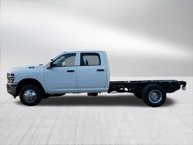 2026 RAM 3500 Chassis RAM 3500 TRADESMAN CREW CAB CHASSIS 4X4 60 CA