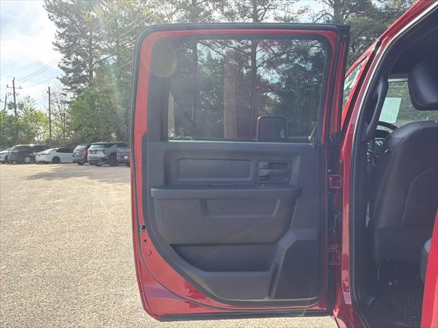 2026 Ram 2500 Tradesman Crew Cab 4x4 8' Box