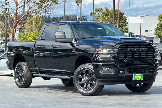 2026 RAM Ram 2500 RAM 2500 BLACK EXPRESS CREW CAB 4X4 64 BOX