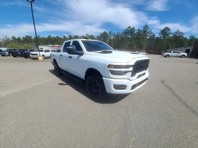 2026 RAM Ram 2500 RAM 2500 BLACK EXPRESS CREW CAB 4X4 64 BOX