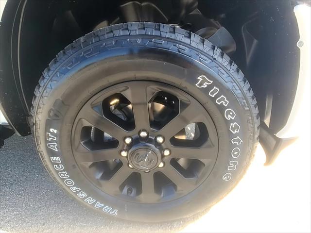 2026 RAM Ram 2500 RAM 2500 BLACK EXPRESS CREW CAB 4X4 64 BOX