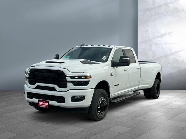 2026 RAM Ram 3500 RAM 3500 LARAMIE CREW CAB 4X4 8 BOX