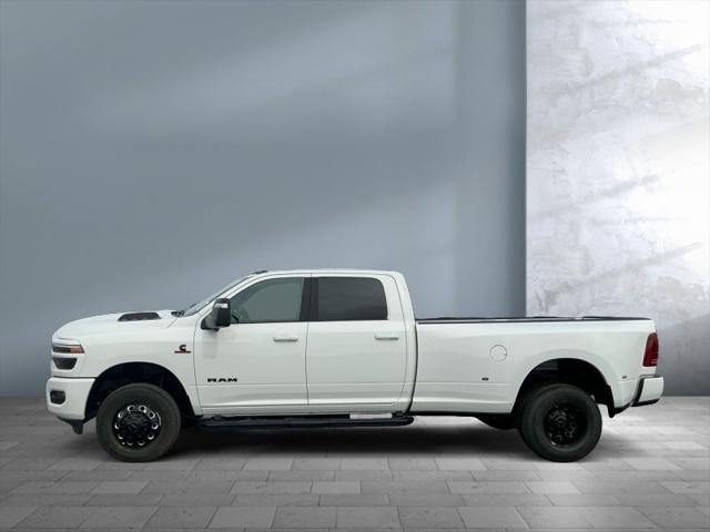 2026 RAM Ram 3500 RAM 3500 LARAMIE CREW CAB 4X4 8 BOX
