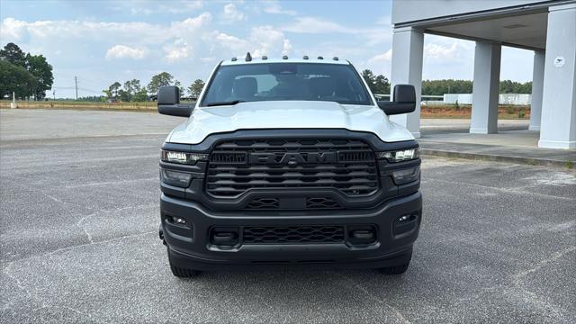 2026 RAM Ram 3500 Chassis Cab RAM 3500 TRADESMAN CREW CAB CHASSIS 4X4 60 CA