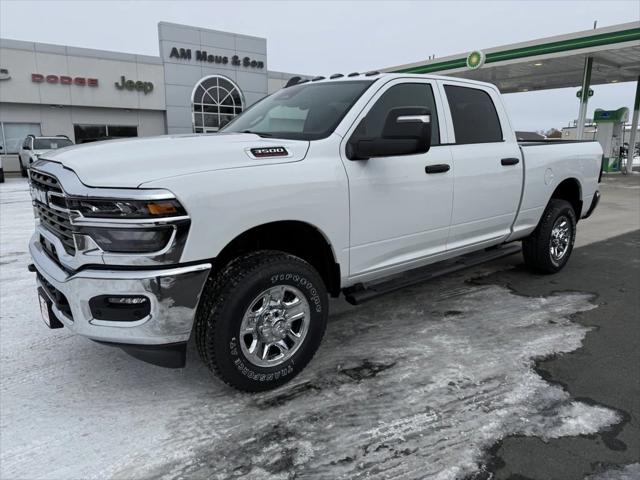 2026 Ram 3500 Tradesman Crew Cab 4x4 6'4" Box