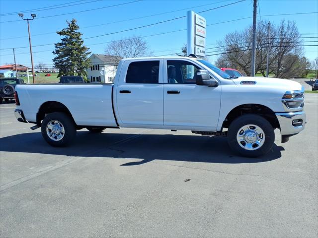 2026 Ram 2500 Tradesman Crew Cab 4x4 8' Box