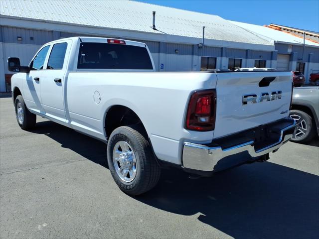2026 Ram 2500 Tradesman Crew Cab 4x4 8' Box