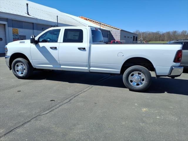 2026 Ram 2500 Tradesman Crew Cab 4x4 8' Box