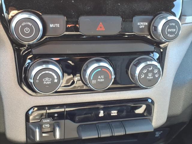 2026 Ram 2500 Tradesman Crew Cab 4x4 8' Box