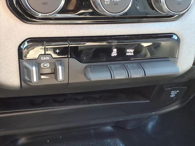 2026 Ram 2500 Tradesman Crew Cab 4x4 8' Box